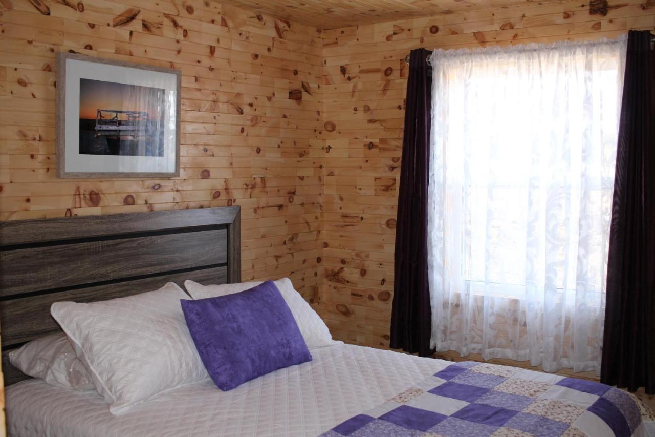 Raleigh Rooms & Taylor'S Crafts ภายนอก รูปภาพ